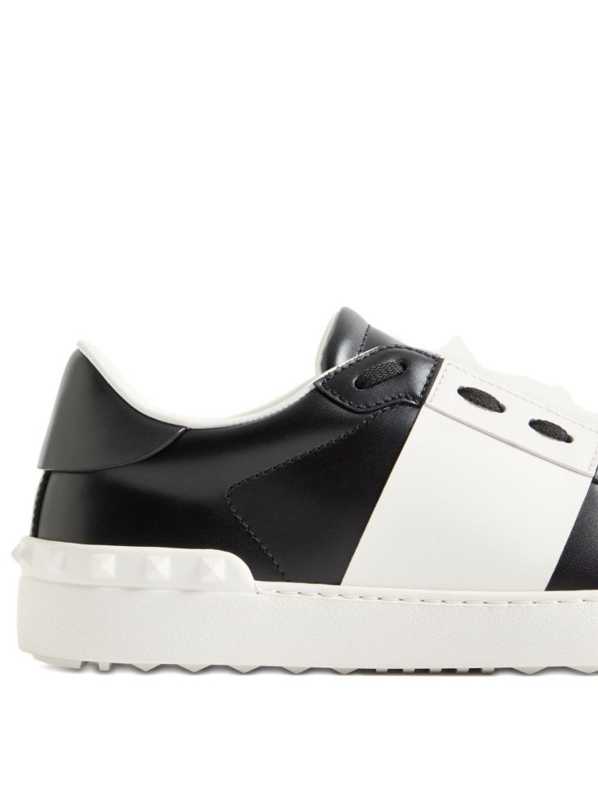 Valentino Garavani Low-Profile Black And White Color-Blocked Flat Shoes