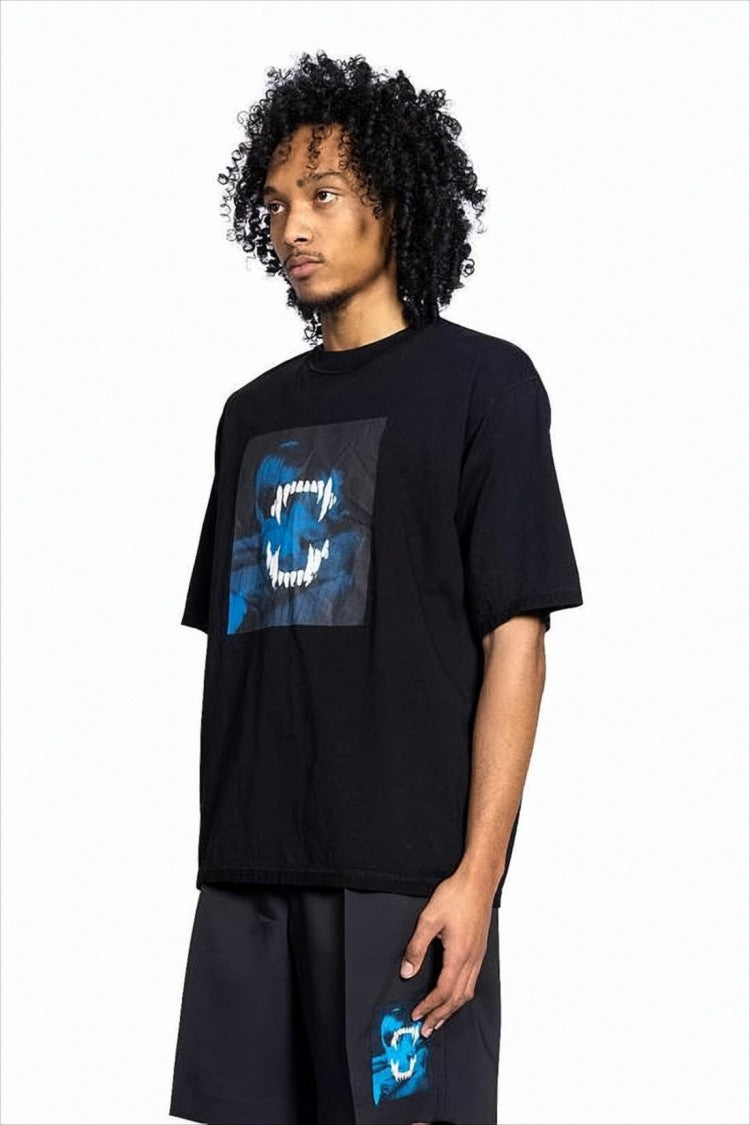 Undercover Graphic Print Black Short-Sleeve T-Shirt With Relaxed Fit