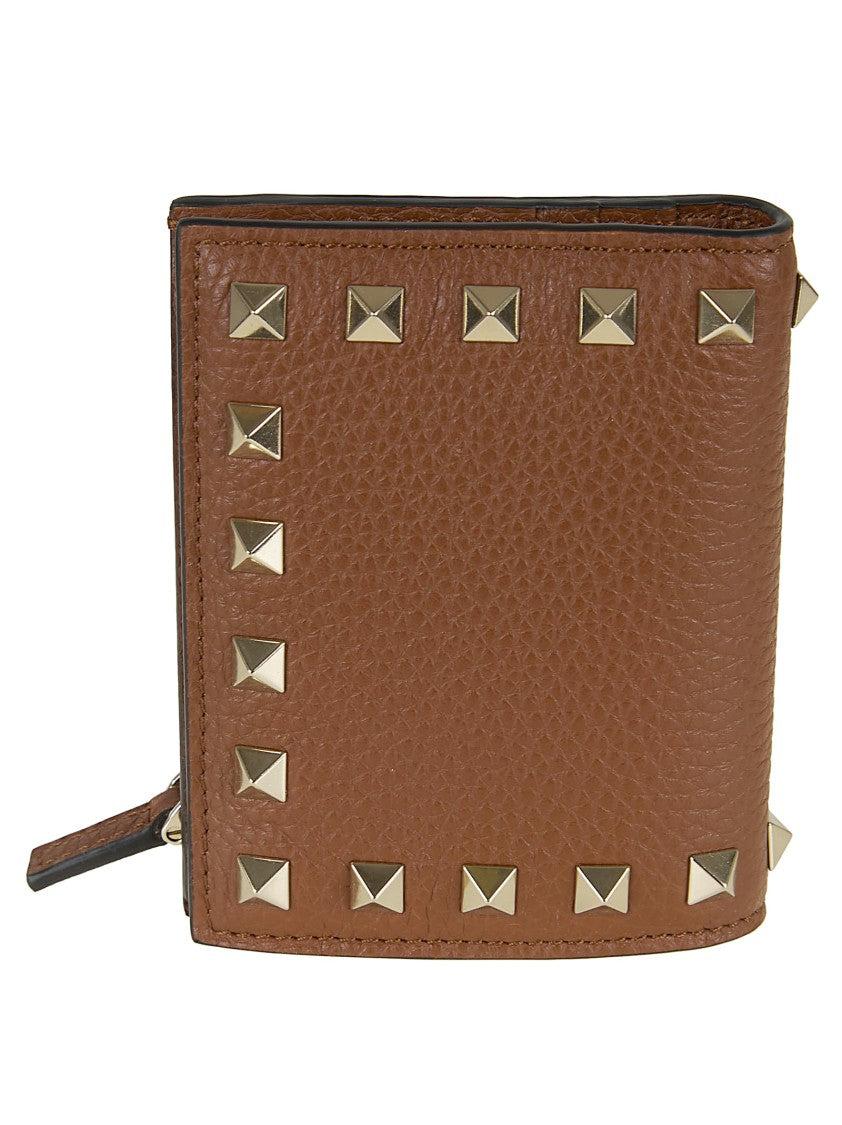 Valentino Garavani Compact Grained Calfskin Wallet With Platinum Studs
