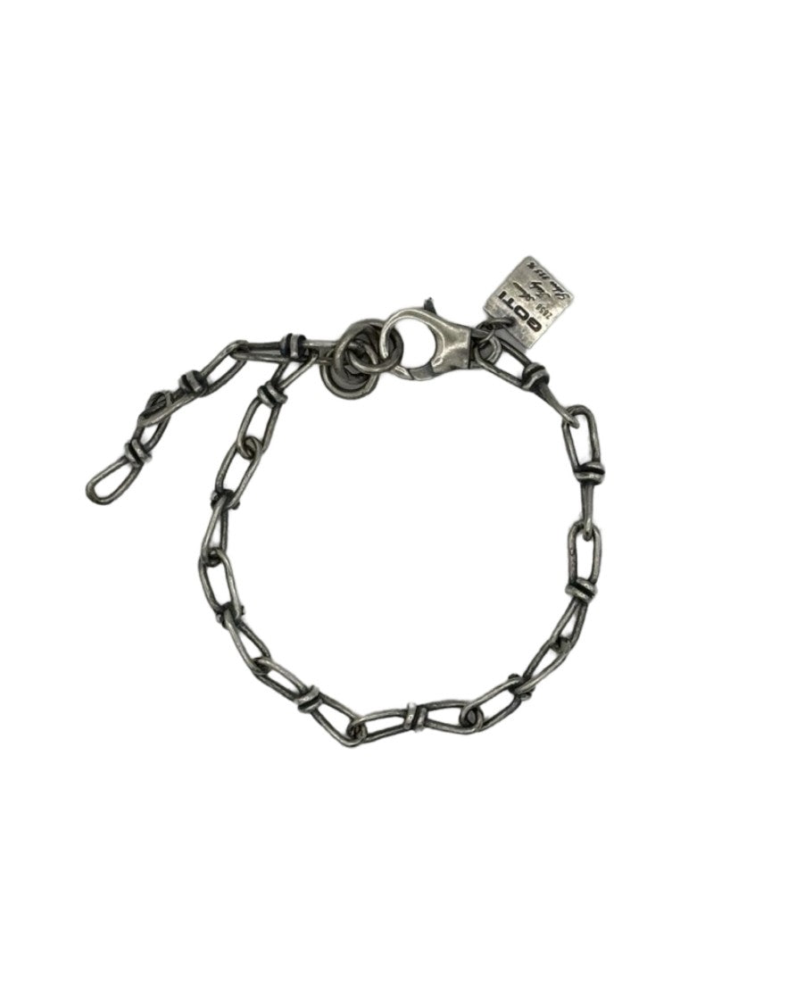 Goti Interlocking Link Silver Bracelet With Easy Clasp