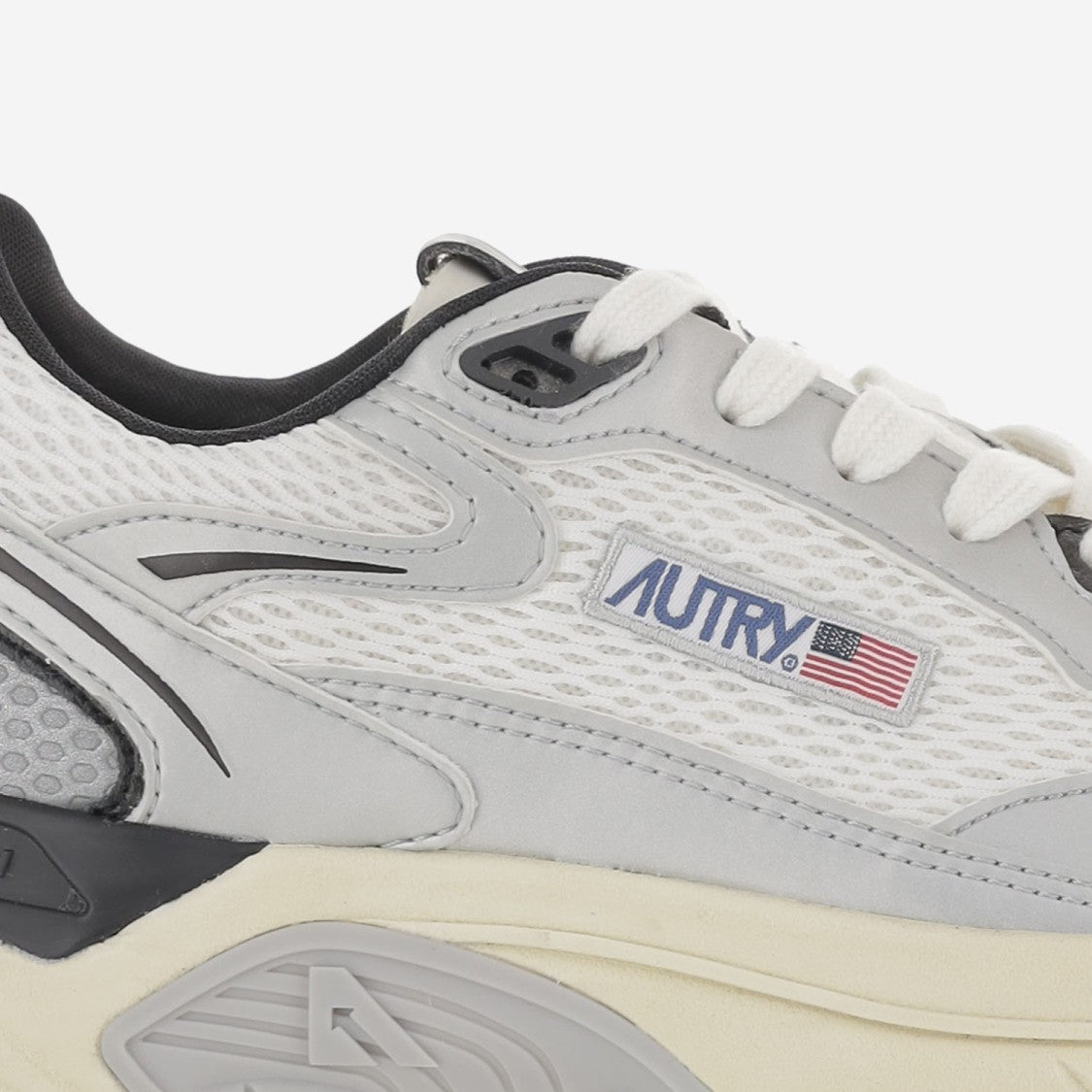 Autry Hyperway Sneakers