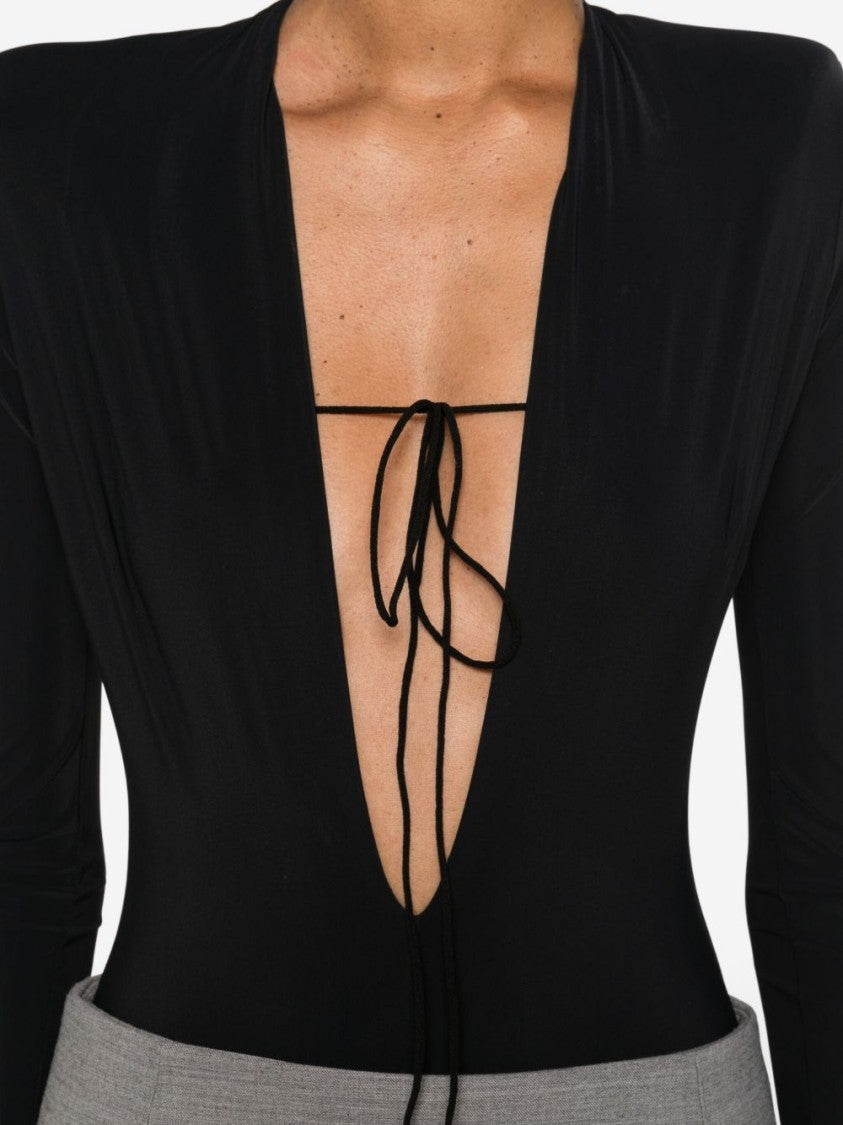 Amazuin Plunging Neckline Black Bodysuit
