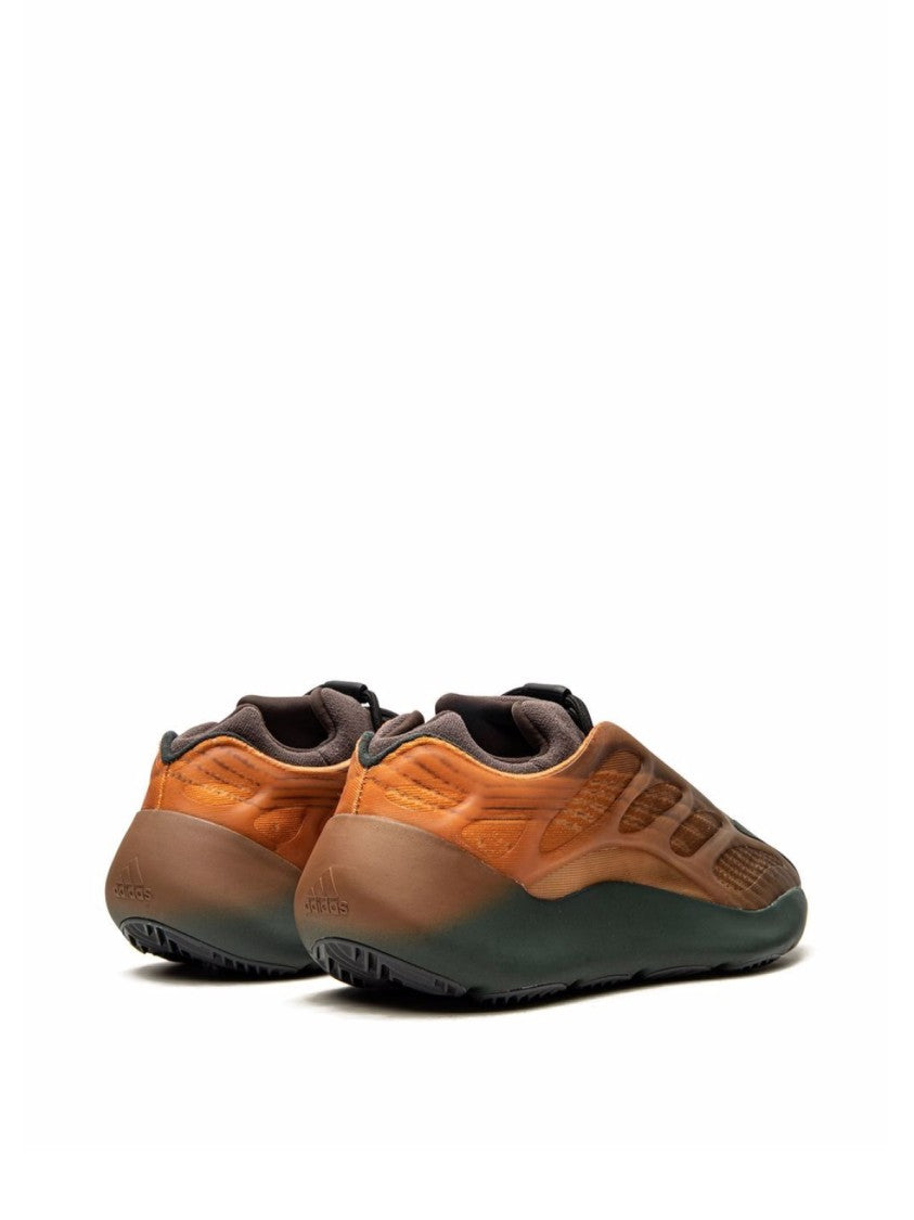 Yeezy Adidas Yeezy 700 V3 Copper Fade Sneakers
