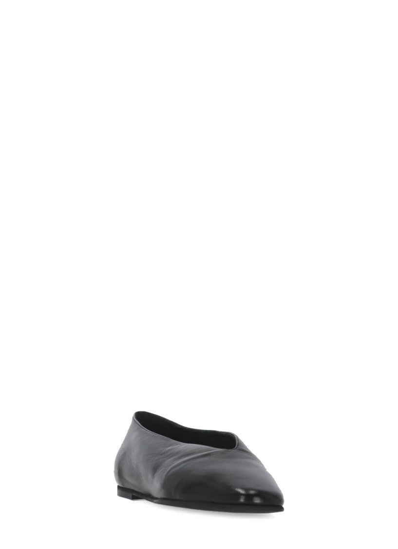 Poeve Porto Nero Ballet Shoes