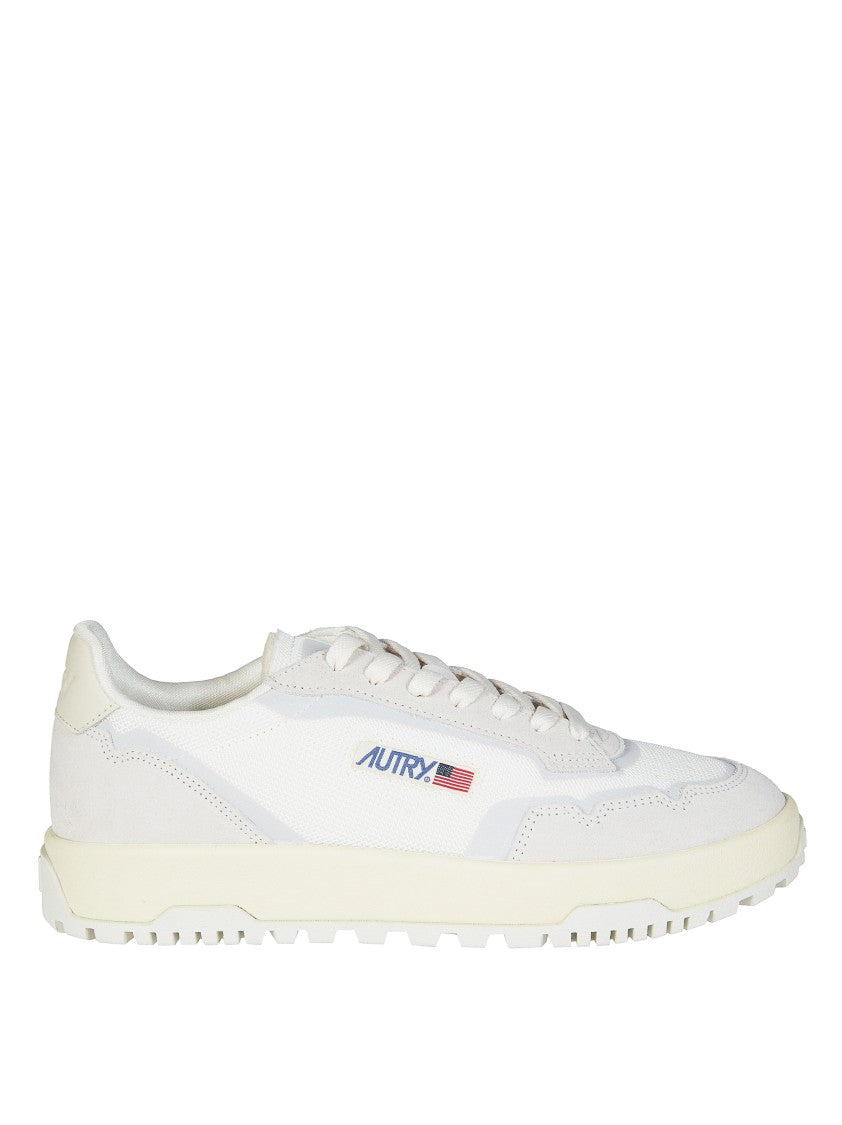 Autry White Ridged Tread Minimalist Sneakers