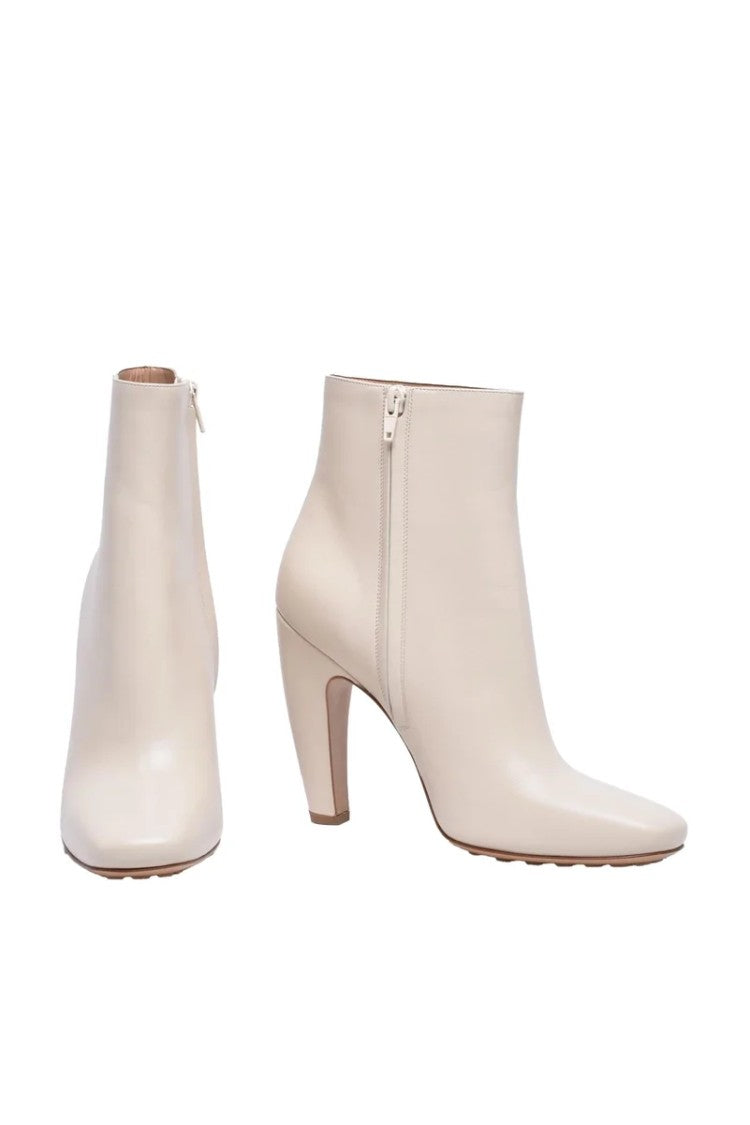 Bottega Veneta Canalazzo Ankle Boot - White