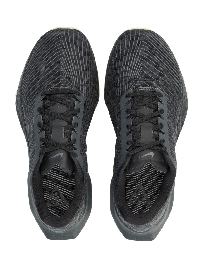 Nike Ultrafly Carbon Fiber Trail Sneakers