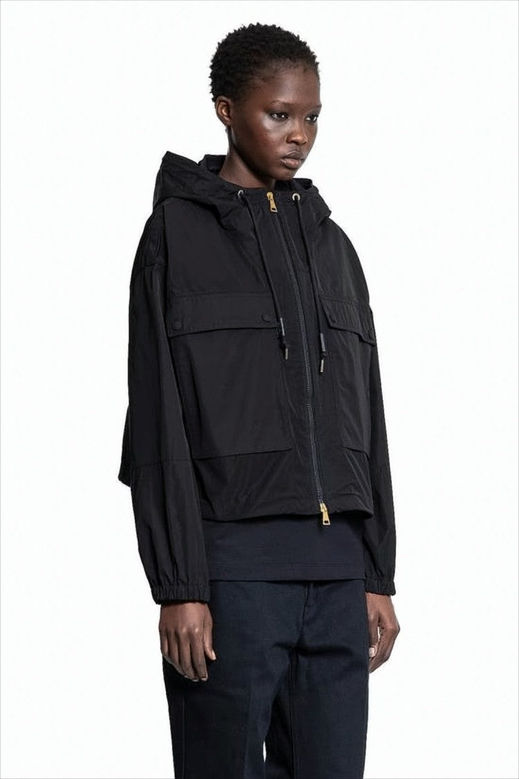 Moncler Cropped Black Jacket With Hood And Relaxed Cuffs