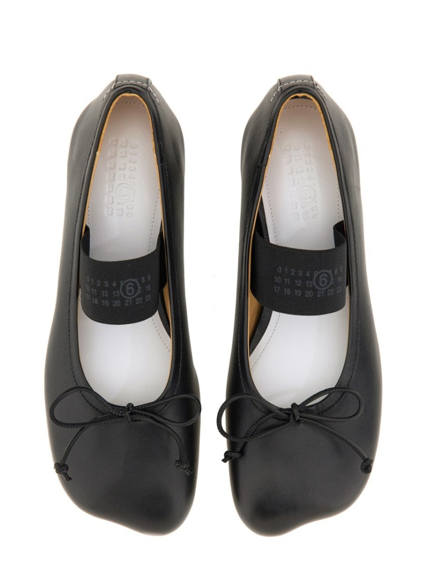 Mm6 By Maison Margiela Anatomic Rounded Toe Bow Leather Flats