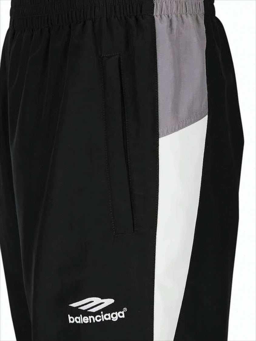 Balenciaga Casual Pants With Relaxed Fit