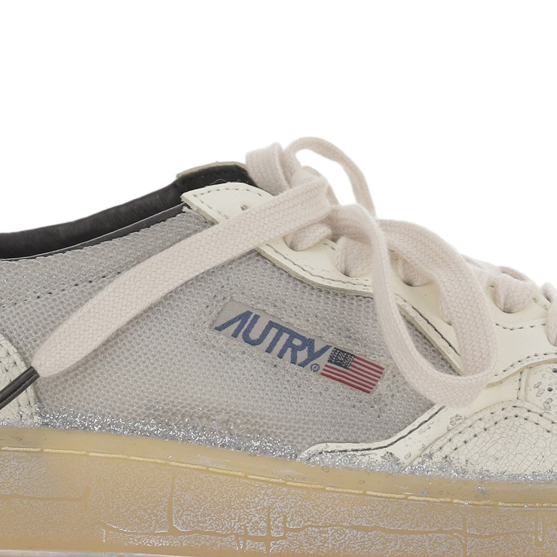 Autry Vintage-Inspired Medalist Super Sneakers With Color Block Design