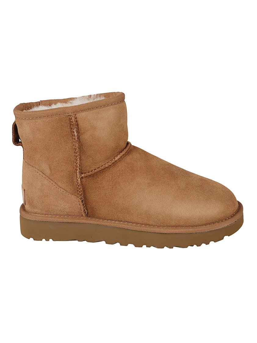 Ugg Suede Ankle Boots With Plush Shearling Lining And Textured Sole
