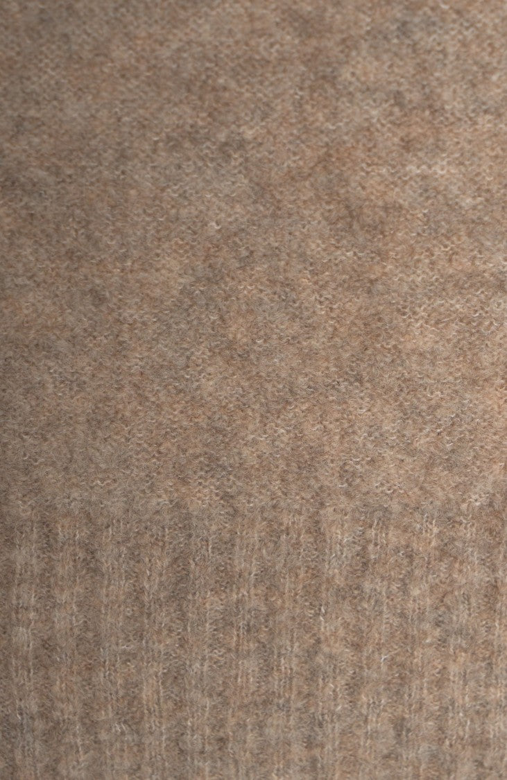 Gender Brown Wool Pullover With Classic Crew Neck