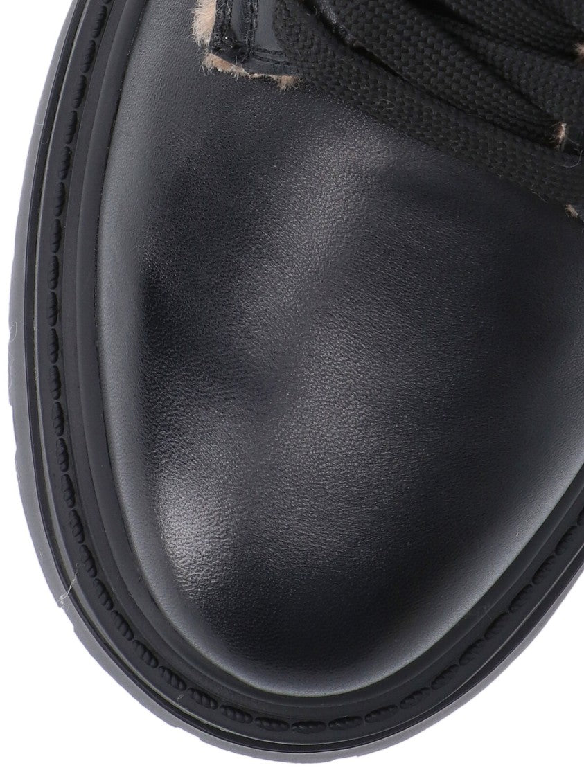 Pinko Black Leather Ankle Boots With Beige Shearling Details