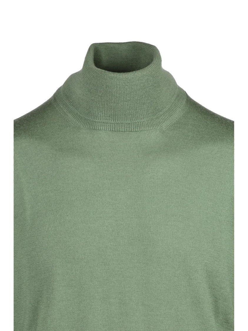 Gran Sasso Fine-Knit Crew Neck Sweater In Muted Apple Green