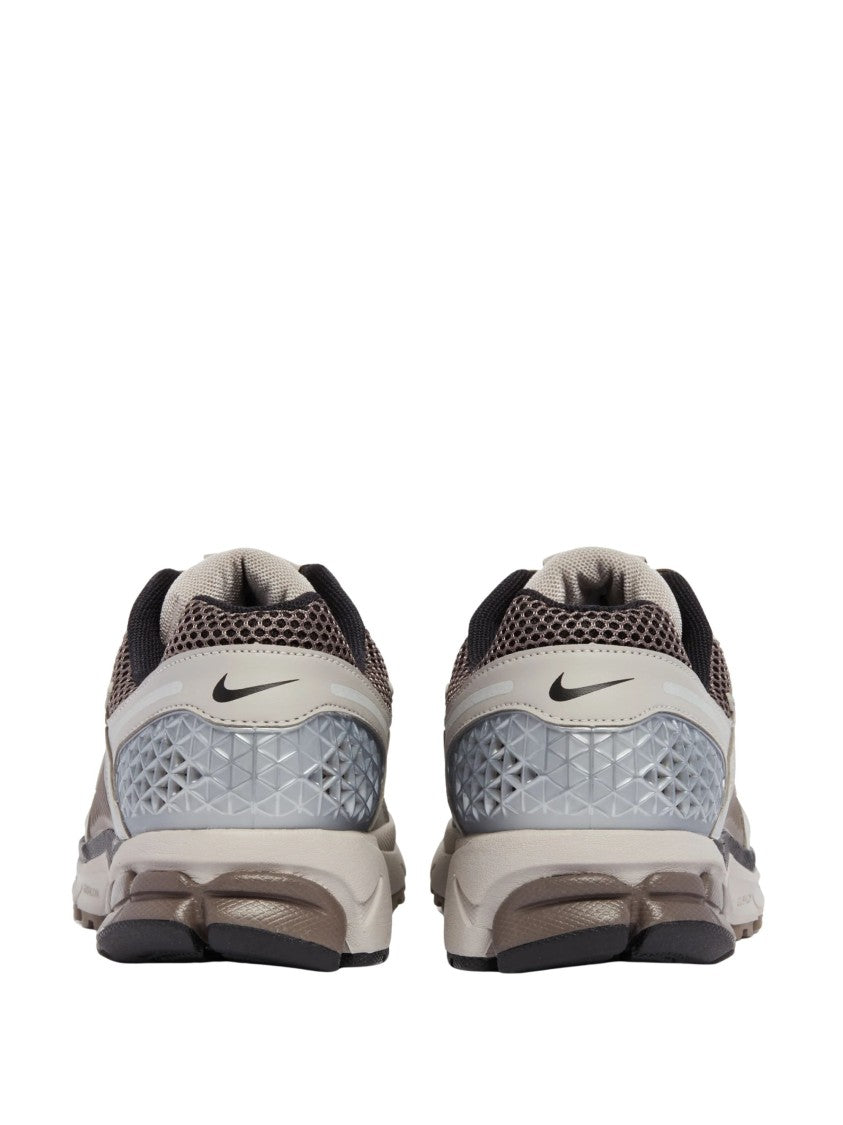 Nike Zoom Vomero 5 Sneaker