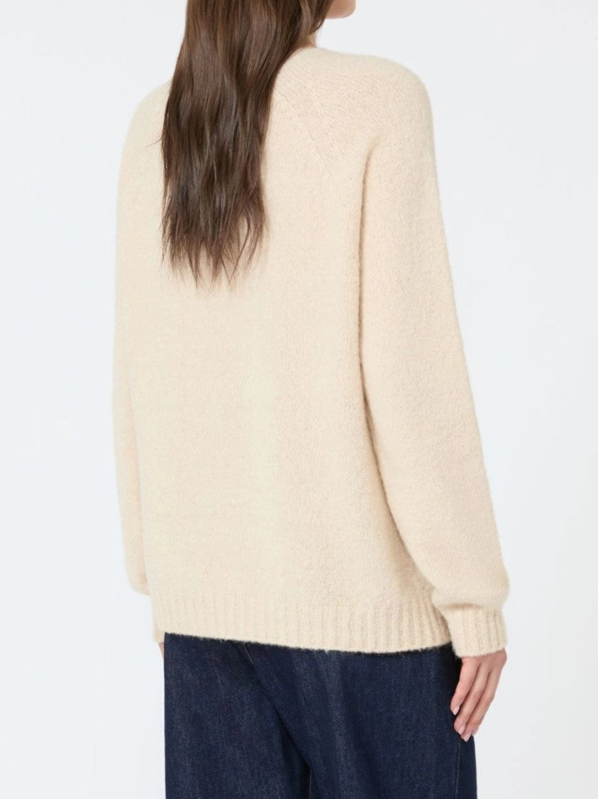Weekend Relaxed-Fit Knit Sweater With Ribbed Details