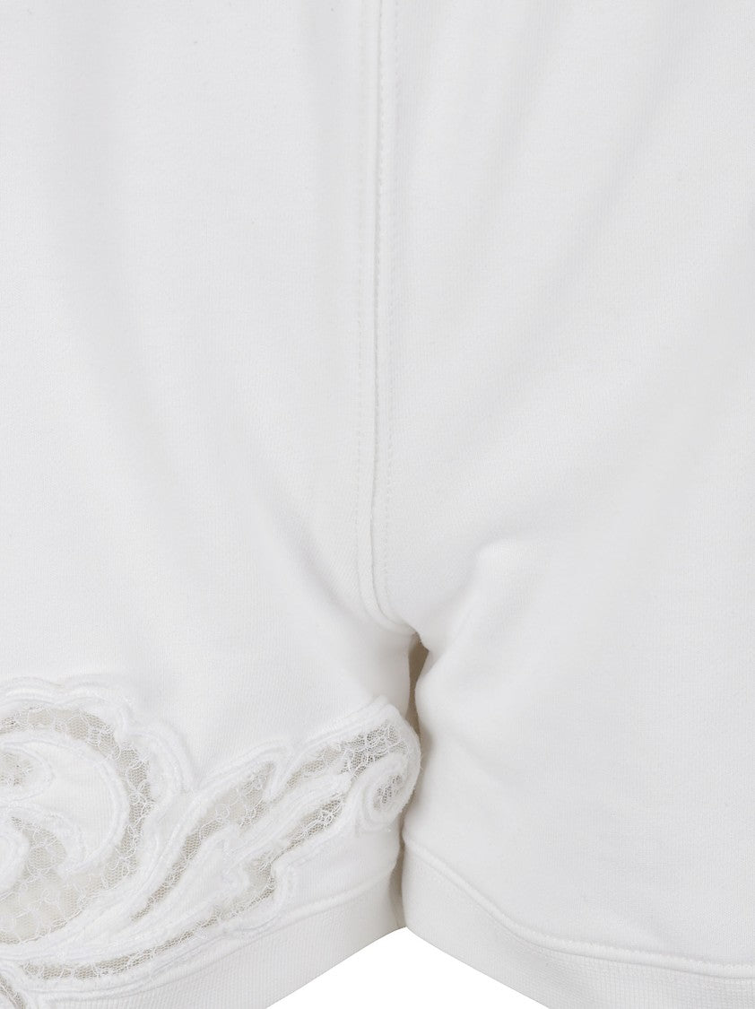 Ermanno Scervino Relaxed Fit White Shorts With Intricate Embroidery