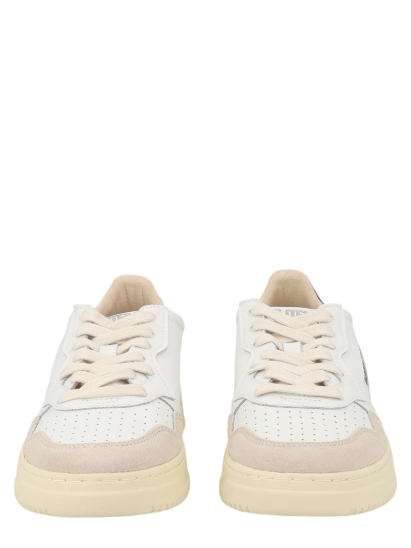 Autry Medalist Low Perforated Leather Low-Top Sneakers