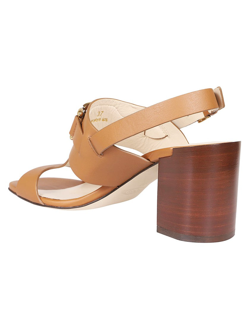 Tod's Smooth Leather Sandal With T-Bar Design