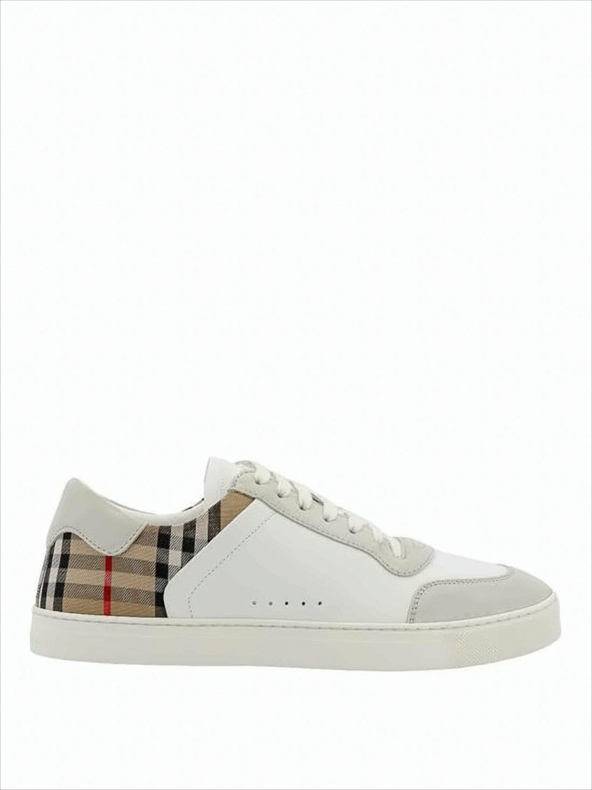 Burberry Low-Top Burberry Sneakers