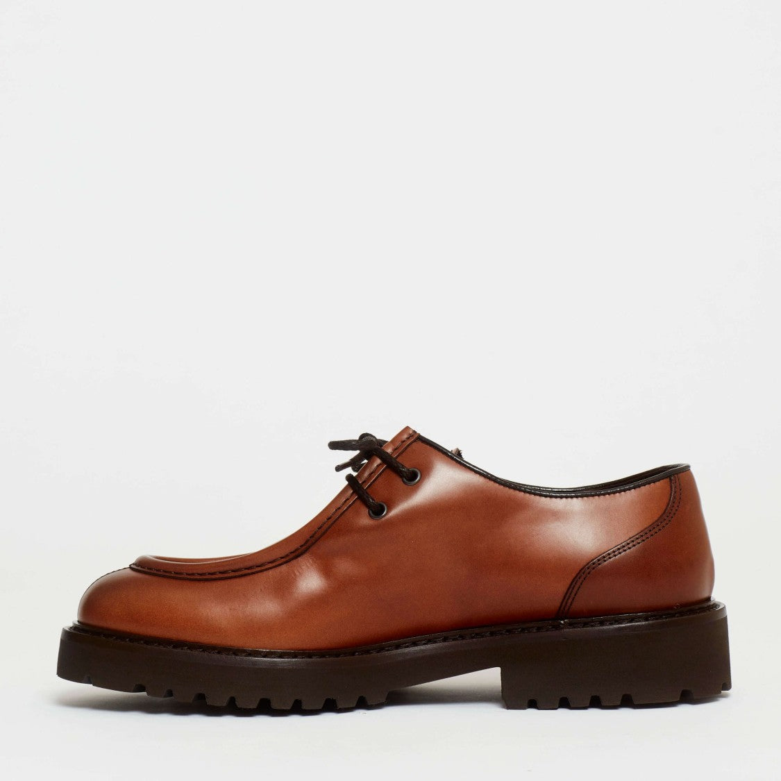 Doucal's Trekking Lace-Up Shoe In Tan Leather