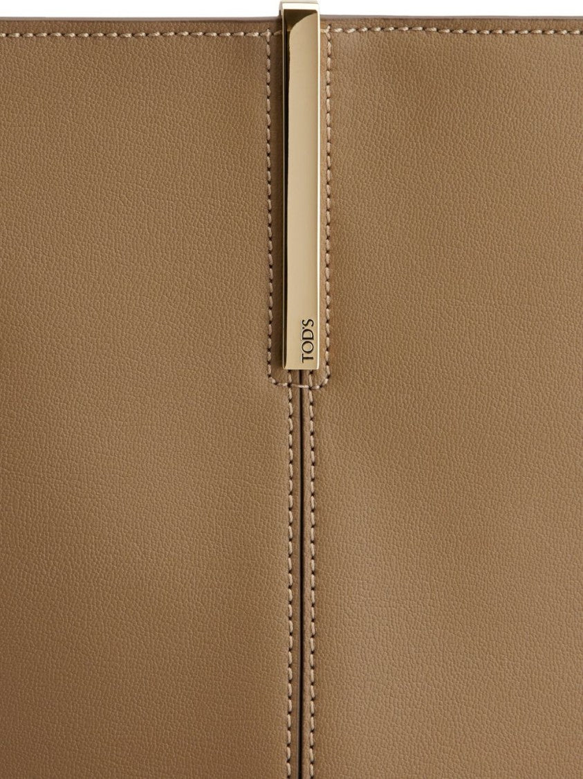 Tod's Tobacco Brown Smooth Gold Hardware Tote