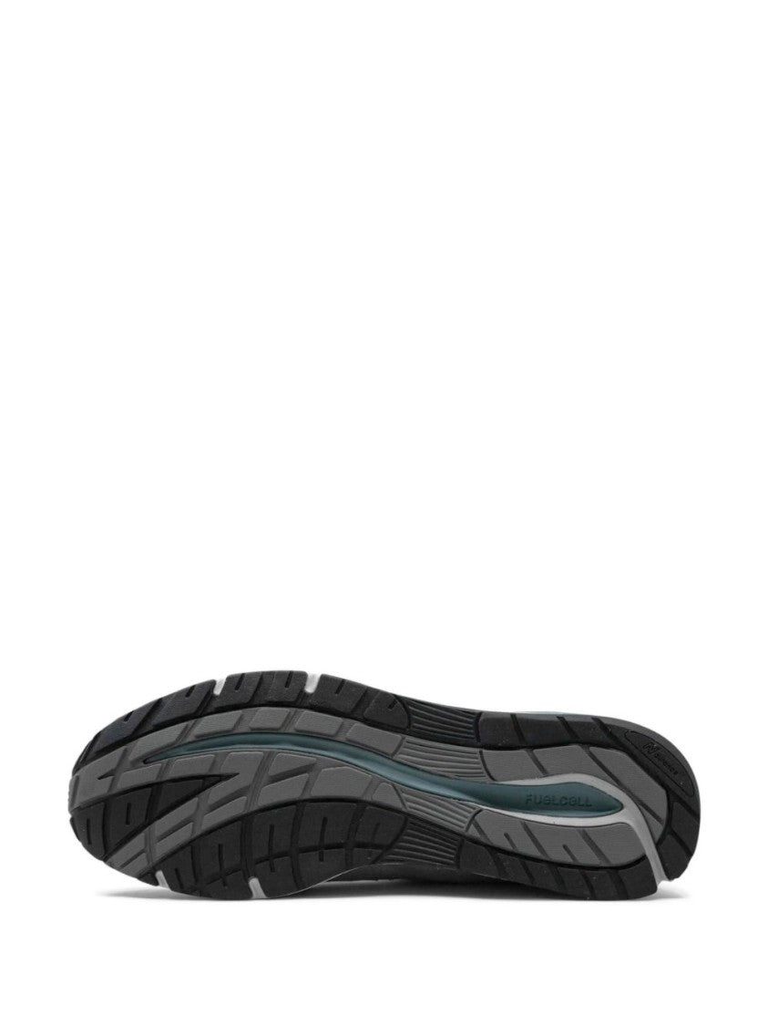 New Balance 991 Sneakers