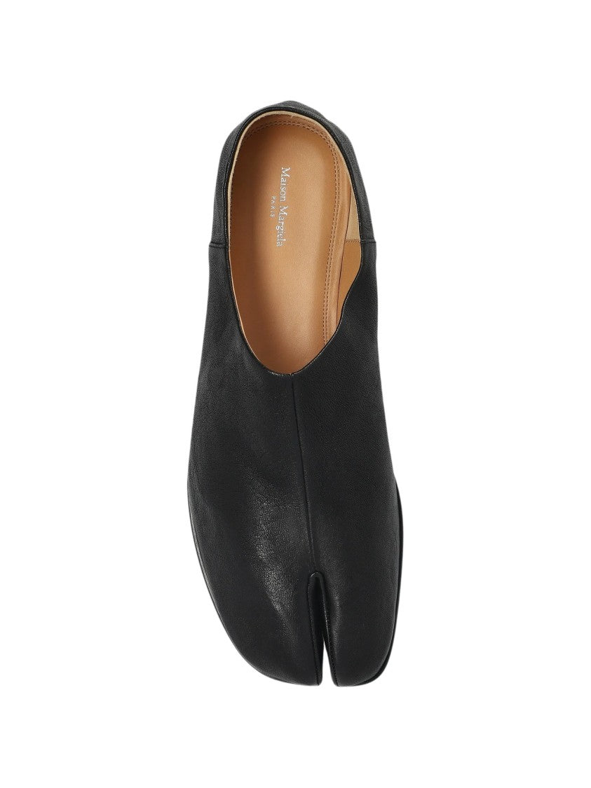 Maison Margiela Black Minimalist Tabi Leather Shoes