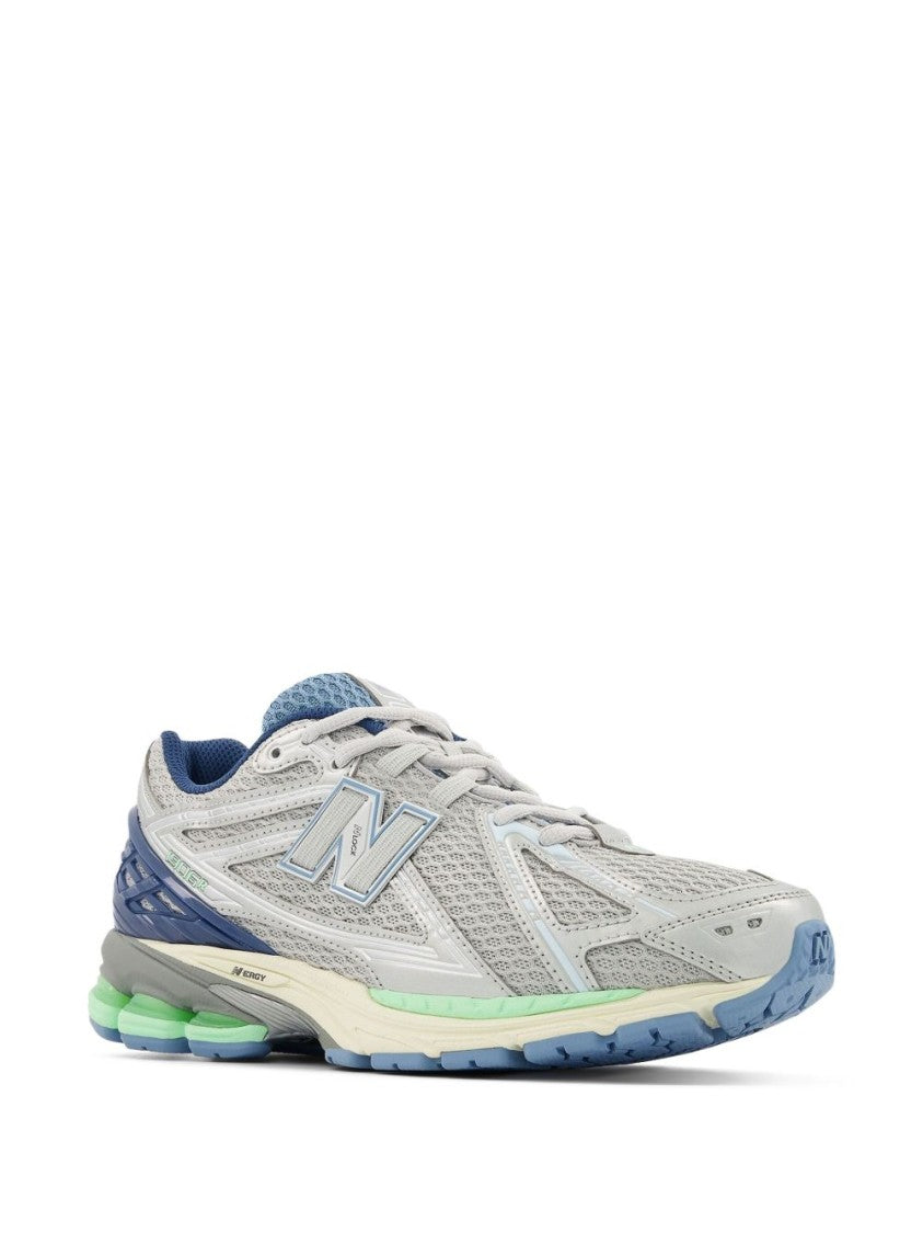 New Balance Dynamic Silver-Tone Mesh Sneakers With Padded Collar