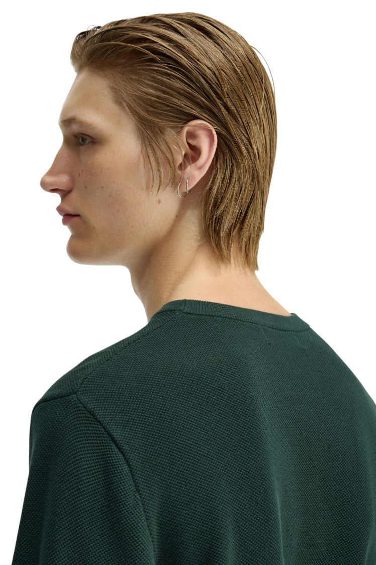Fred Perry Piqué Knit Sweater Ribbed Cuffs Silhouette