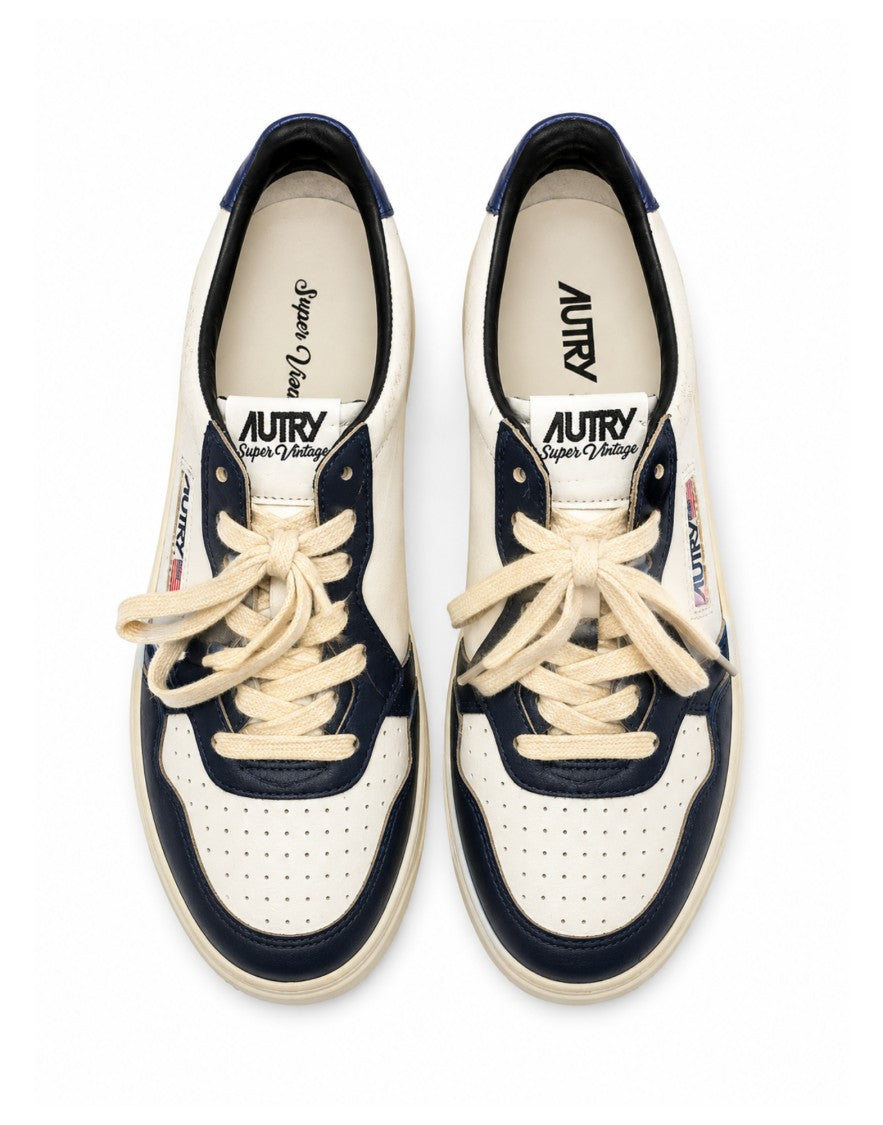 Autry Low-Top Vintage Sneakers With Blue Accents And Classic Design