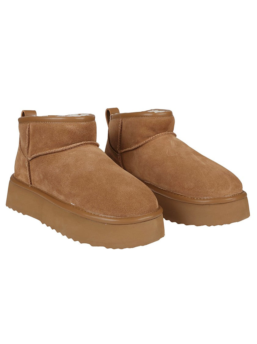 Hoor Vega Low Suede Ankle Boots