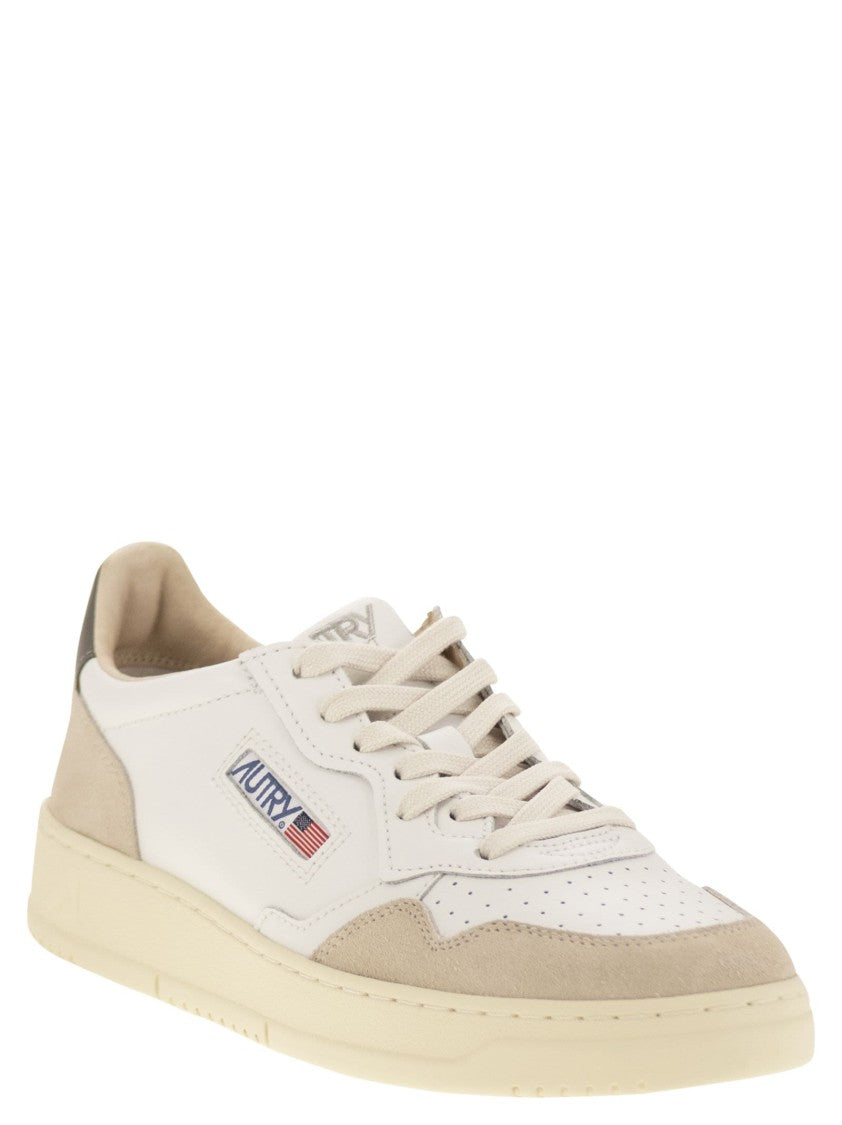 Autry Medalist Low - Leather And Suede Sneakers