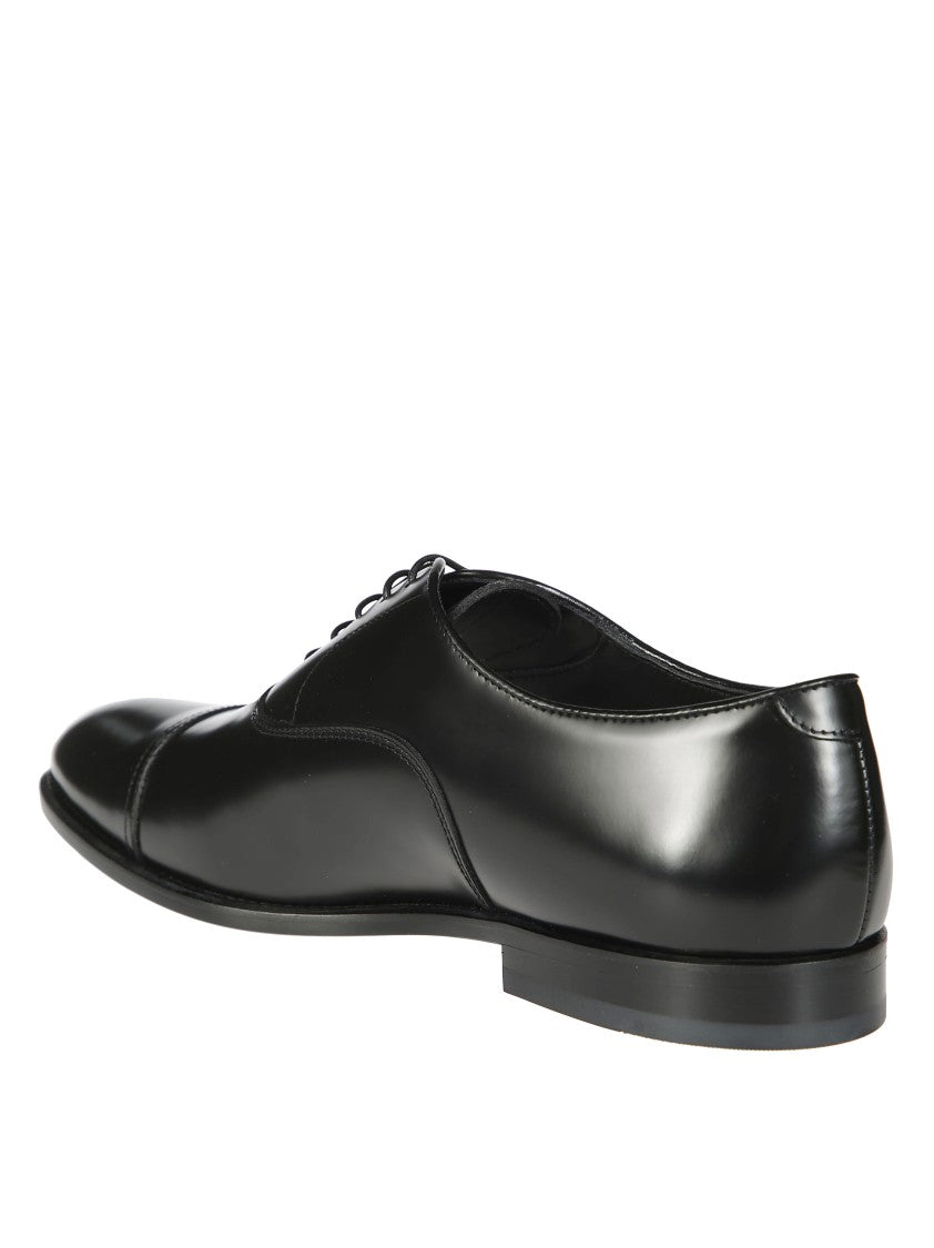 Doucal's Black Leather Oxford Shoes