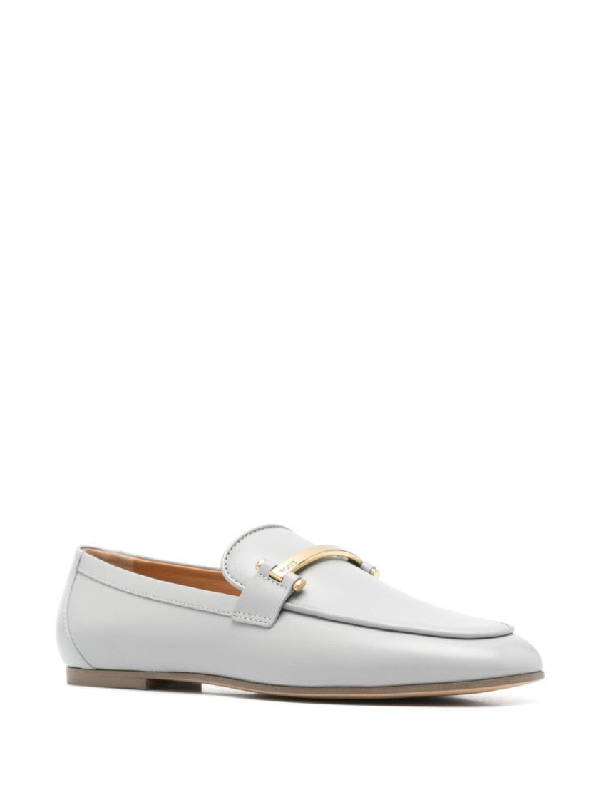 Tod's Beige Flats With Subtle Gold Accent