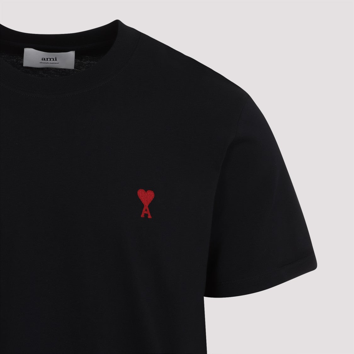 Ami Crew Neck T-Shirt With Subtle Embroidery In Black