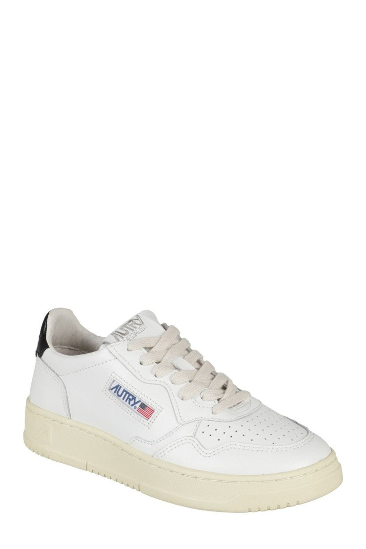 Autry White Black Medalist Low Leather Sneakers