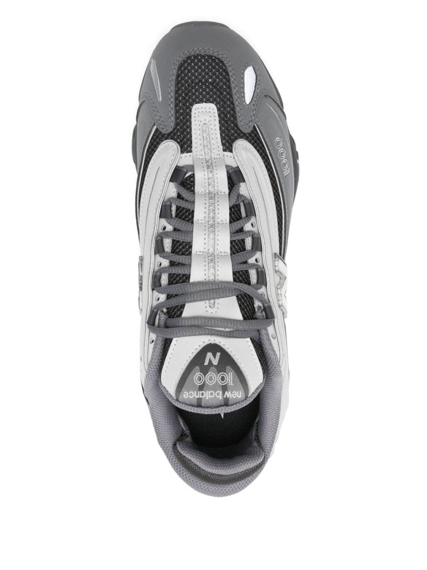 New Balance Lightweight Breathable Grey Sneakers With Design