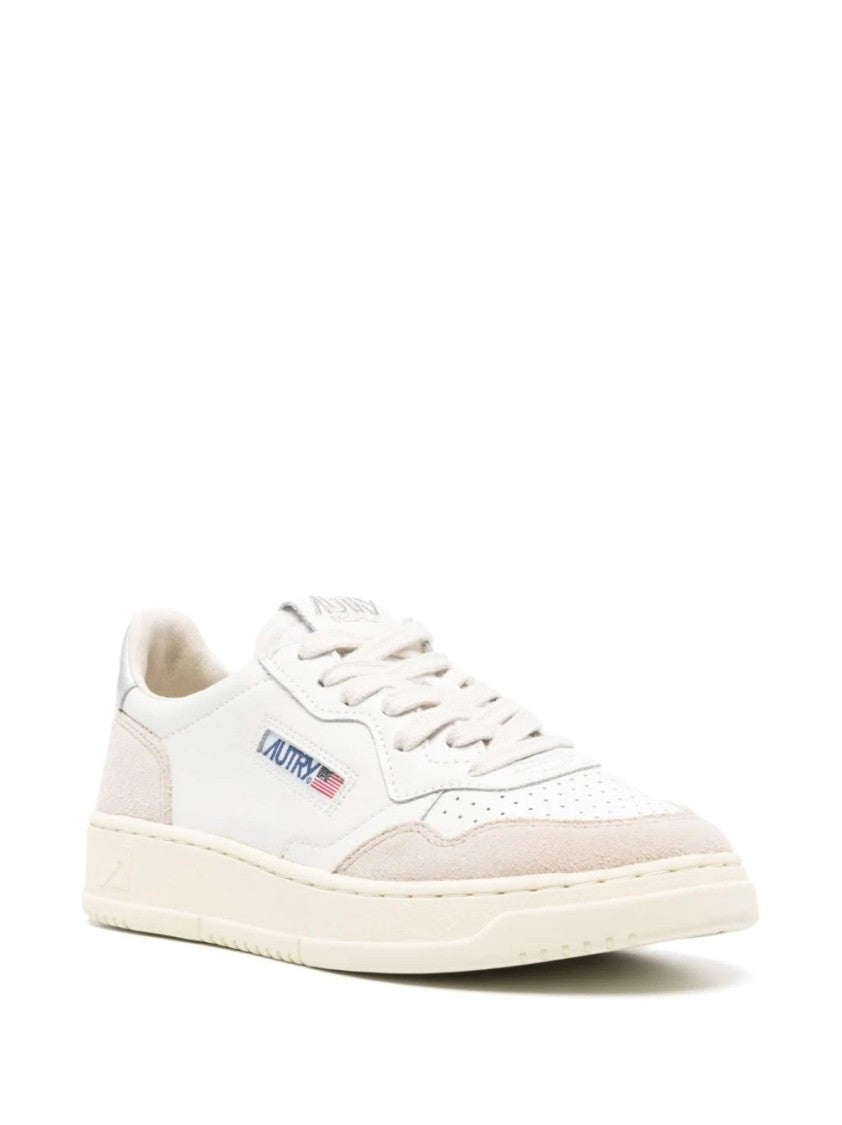 Autry Medalist Low Low-Top Sneakers With Smooth