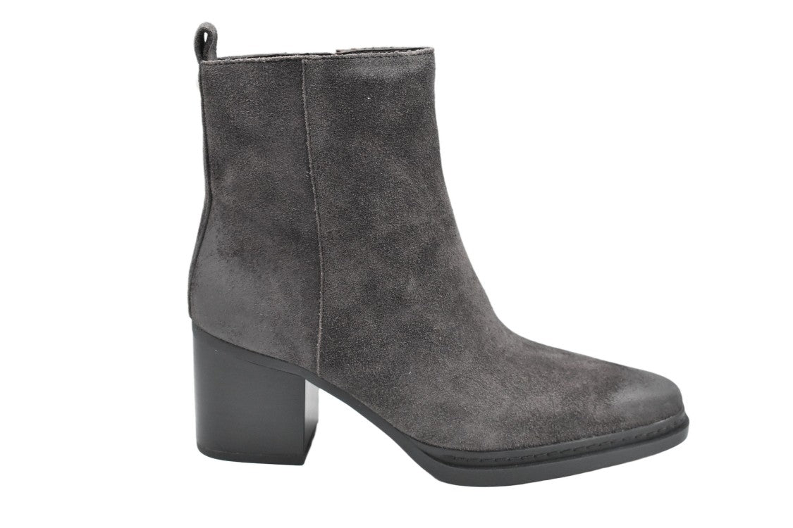 Michael Kors Brown Suede Ankle Boots With Block Heel