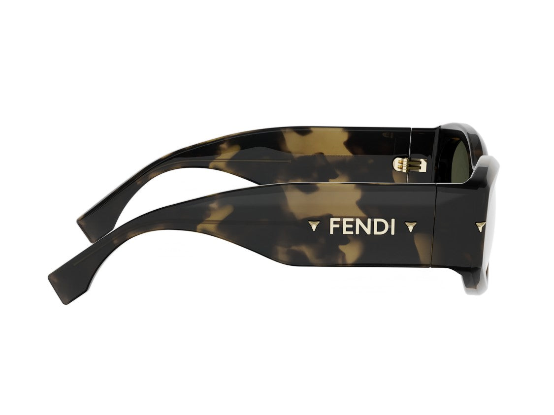 Fendi Fe40239i Tortoiseshell Oversized Cat-Eye Sunglasses