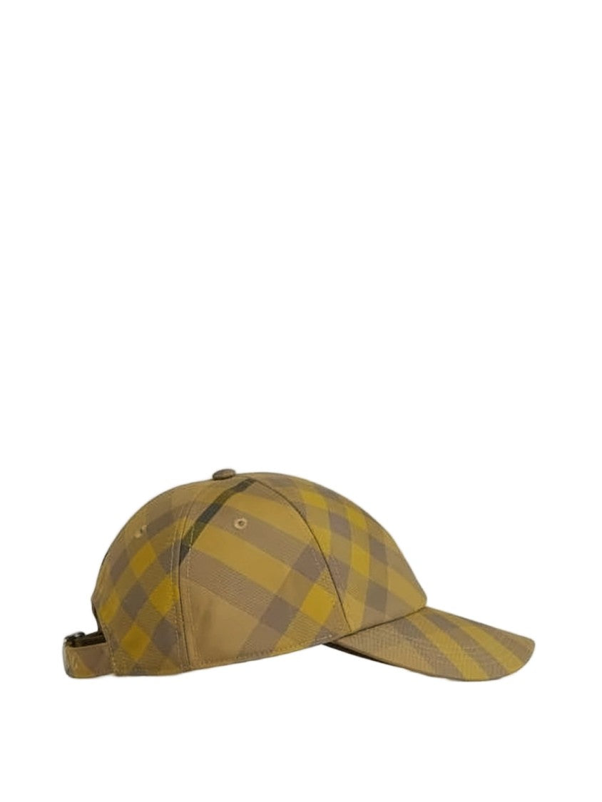 Burberry Structured Cap With Classic Check Pattern