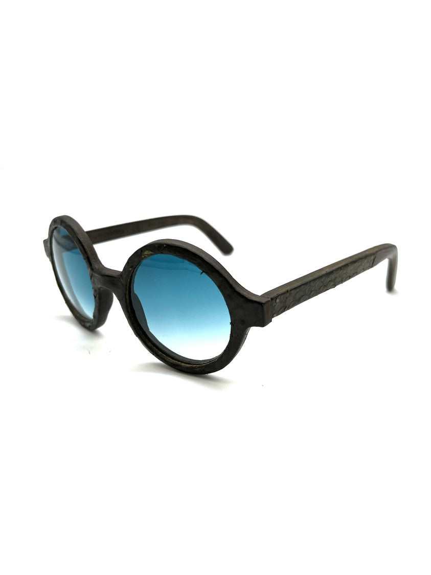 Slave To Ancestors Round Black Leather Wheel Pitone Optical Frames With Gradient Blue Lenses