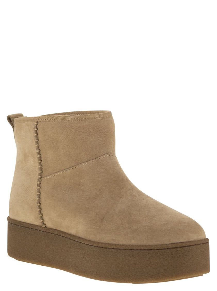 Hogan H681 - Nubuck Ankle Boots