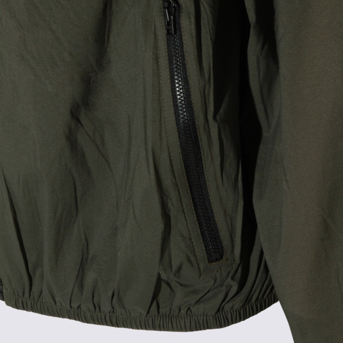 The North Face Minimalist Green Jacket With Front Zipper And Hood