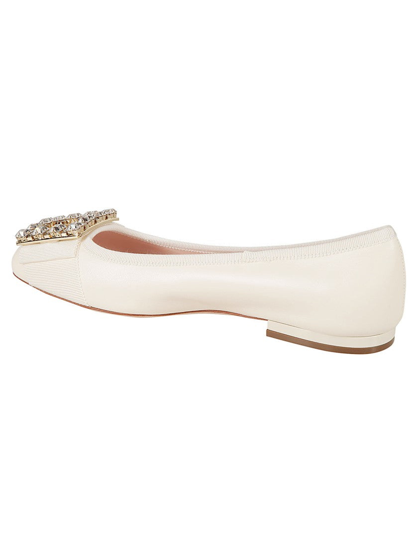 Roger Vivier Rounded Toe Flat Shoes