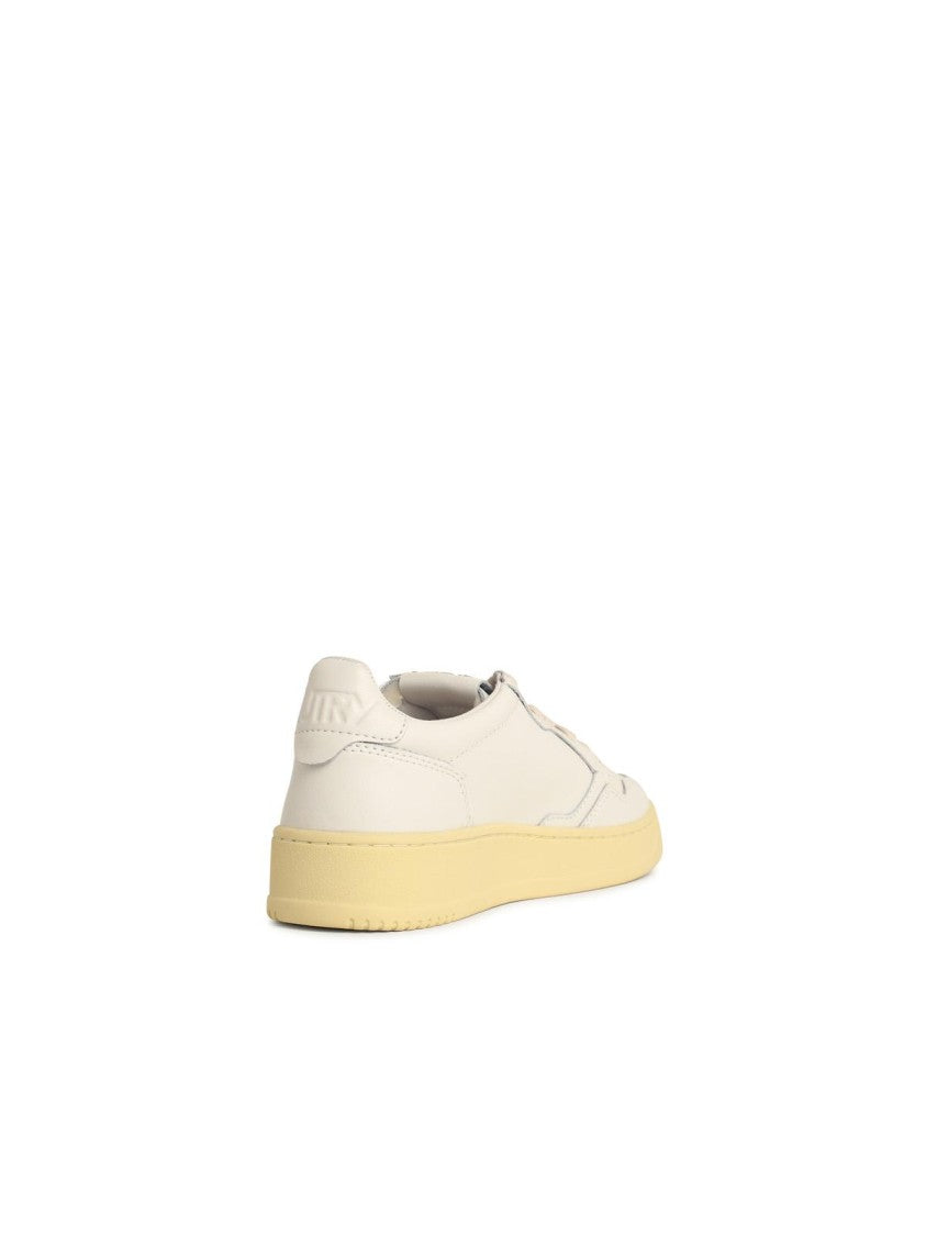 Autry White Leather Medalist Sneakers