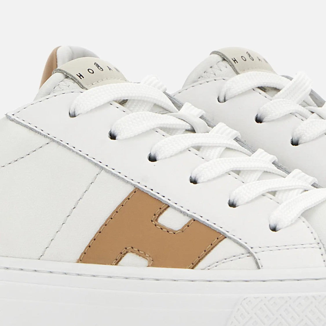 Hogan White Cuoio H705 Allacciato H Lace-Up Shoes