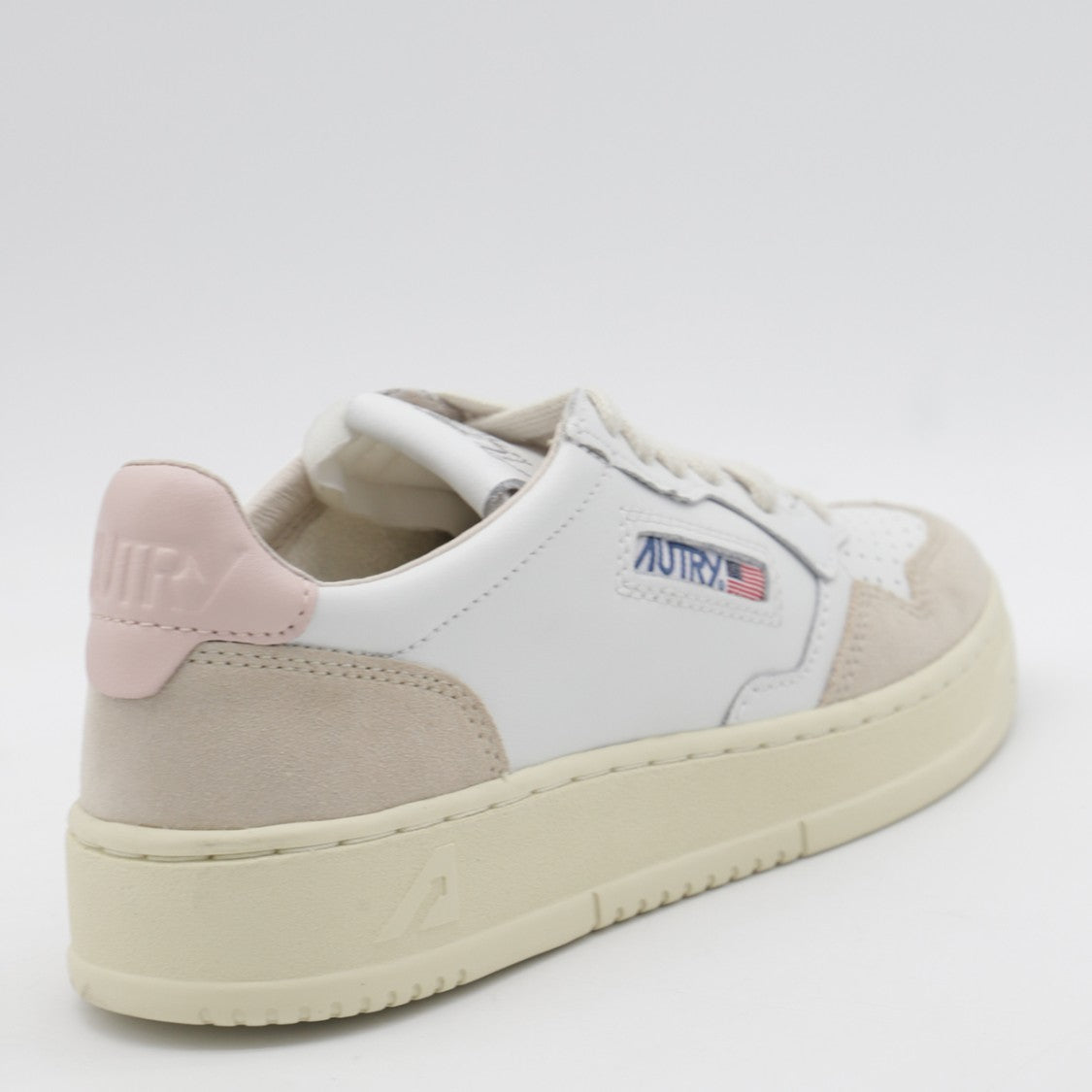 Autry Vintage-Style Low-Top Sneakers